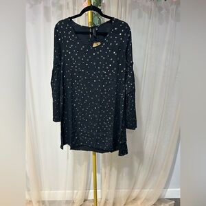 Knot Sisters Black Midi Dress with Star Pattern